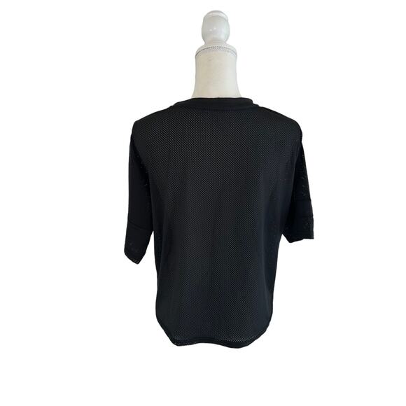 Bebe Sport Crop Top Relaxed Fit Black Shirt Spellout Logo Mesh Panel Size Medium - Picture 7 of 15